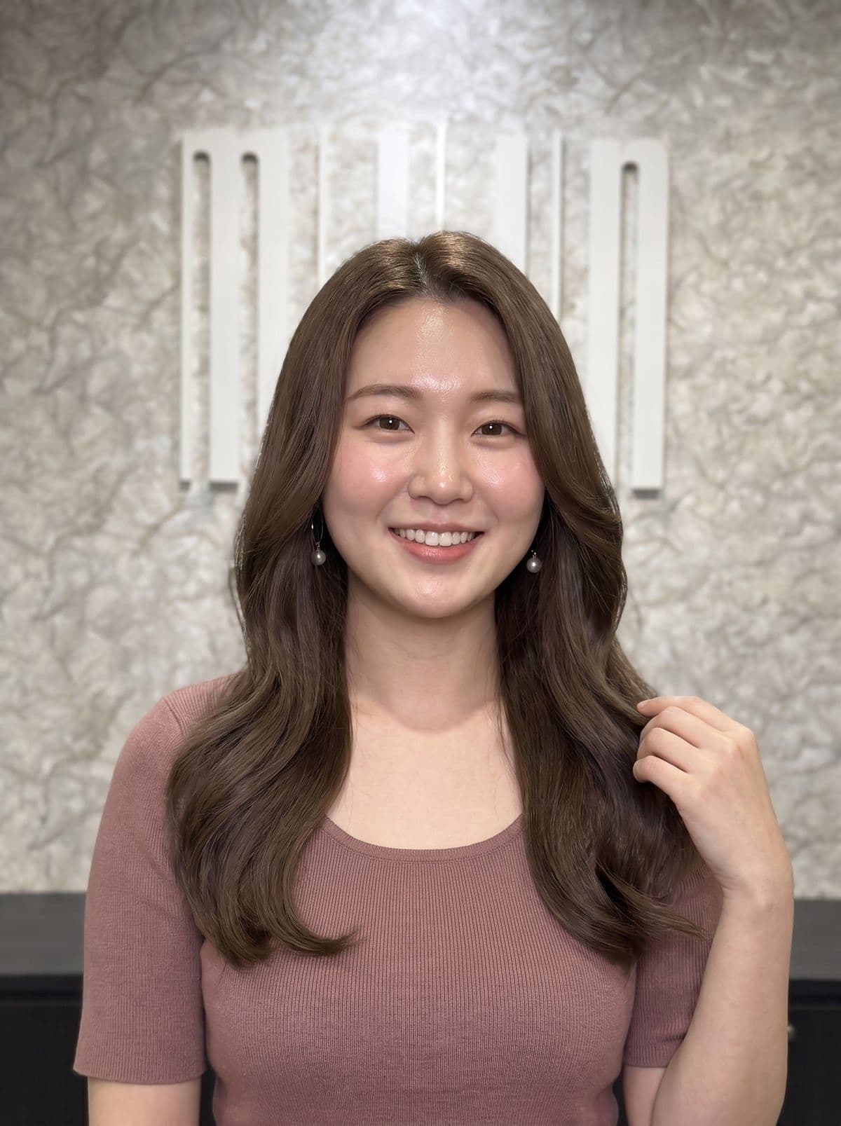 Highlights vs Balayage: Which Hair Color Technique Is Right for You?