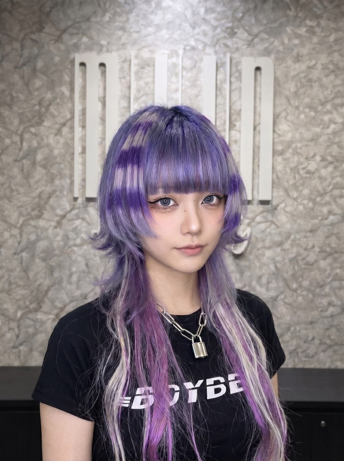水母cut（jellyfish cut）：席卷韩国发廊的mullet与butterfly混合剪法