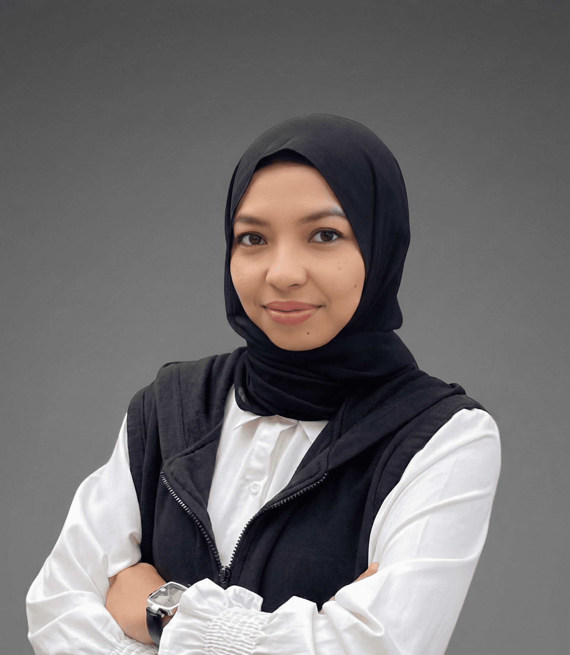 Vivi, Indonesian stylist at Miin Jakarta wearing a hijab